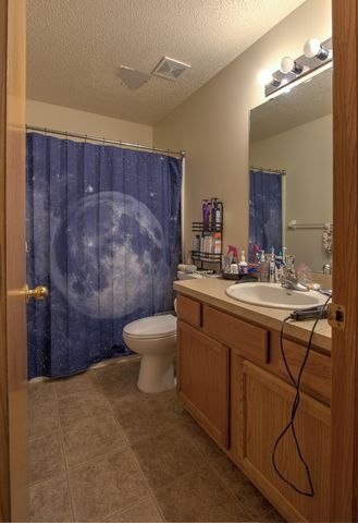 142 19th Avenue SE, Cambridge, MN 55008