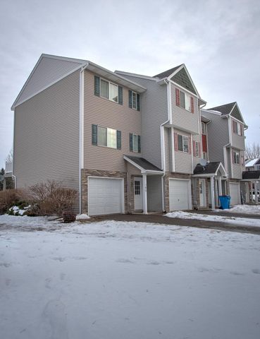 142 19th Avenue SE, Cambridge, MN 55008