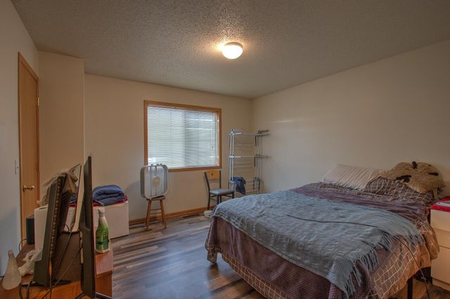 142 19th Avenue SE, Cambridge, MN 55008