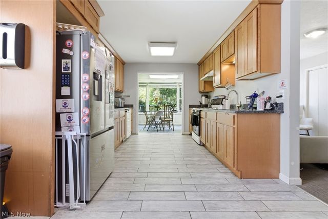 2431 White Road, University Heights, OH 44118