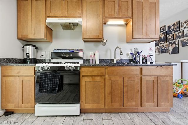 2431 White Road, University Heights, OH 44118
