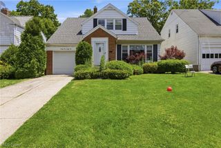 2431 White Road, University Heights, OH 44118