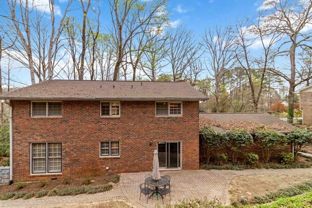 810 Oakstone Trail, Roswell, GA 30075