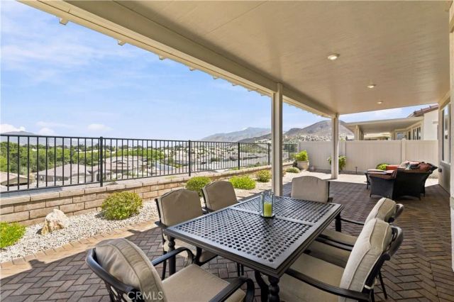 340 Mock Bluff, Beaumont, CA 92223