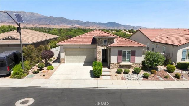 340 Mock Bluff, Beaumont, CA 92223