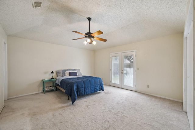 2308 Parkview Drive, Pearland, TX 77581