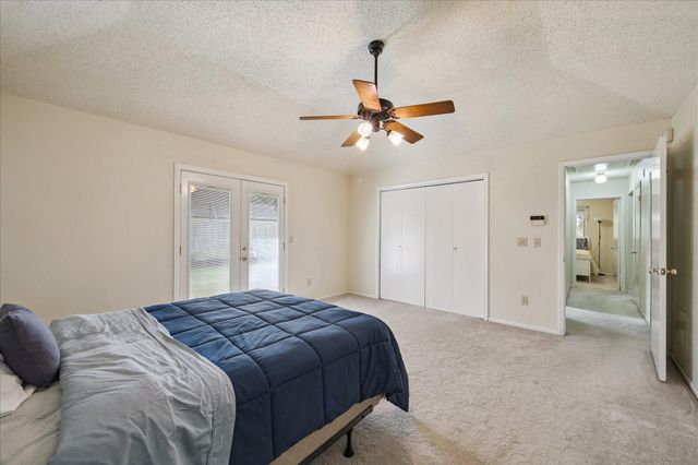 2308 Parkview Drive, Pearland, TX 77581