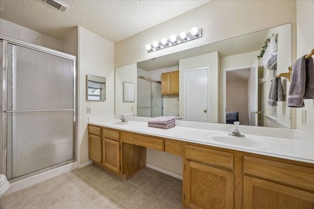 2308 Parkview Drive, Pearland, TX 77581