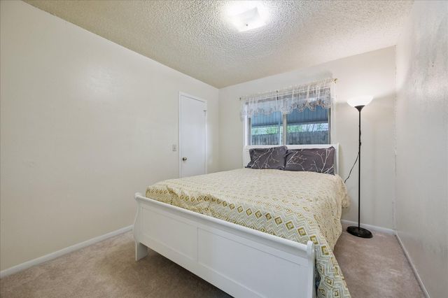 2308 Parkview Drive, Pearland, TX 77581