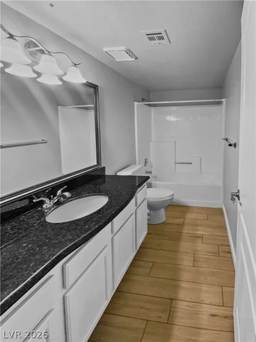 9325 Desert Inn Road 278, Las Vegas, NV 89117