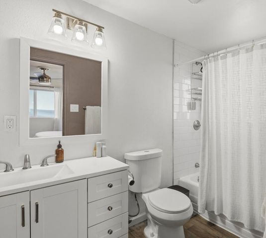 1004 Mary Ellen Street NE, Albuquerque, NM 87112