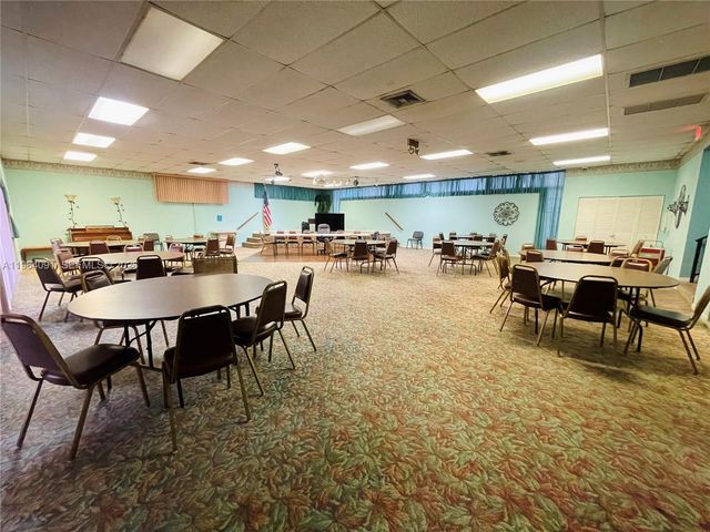 5180 E Sabal Palm Boulevard 235, Tamarac, FL 33319