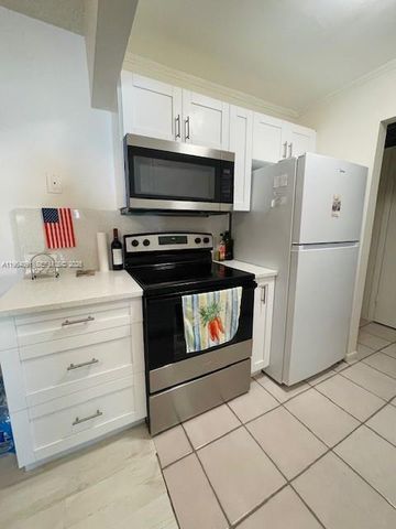 5180 E Sabal Palm Boulevard 235, Tamarac, FL 33319