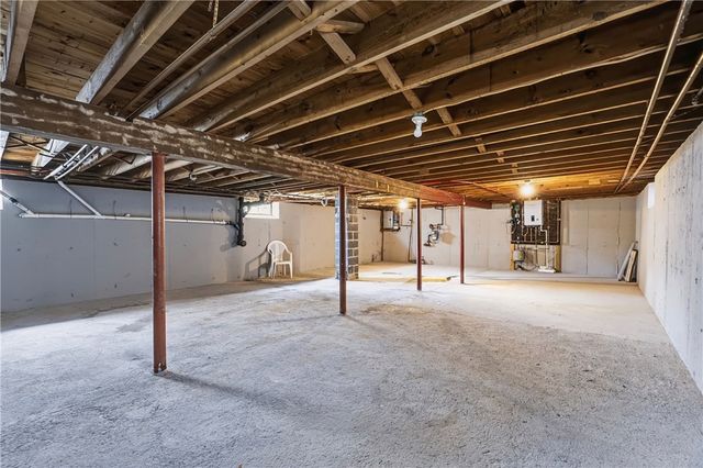 7 Rice Street, Johnston, RI 02919
