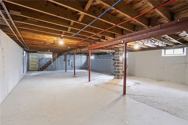 7 Rice Street, Johnston, RI 02919
