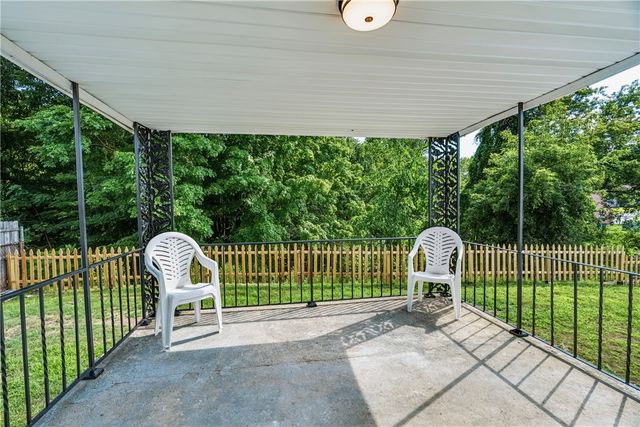7 Rice Street, Johnston, RI 02919