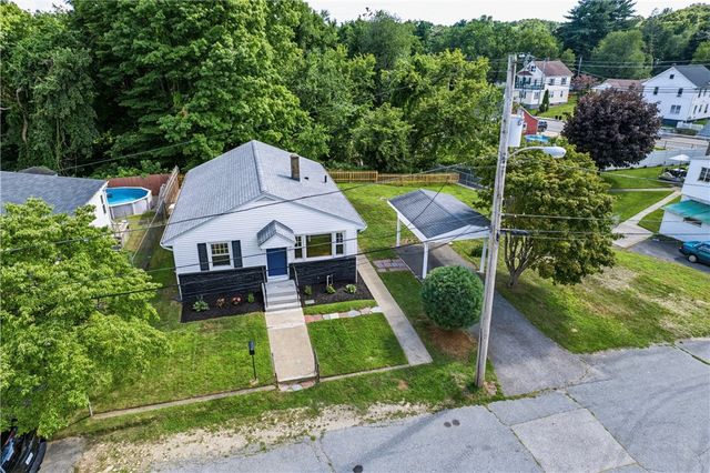 7 Rice Street, Johnston, RI 02919