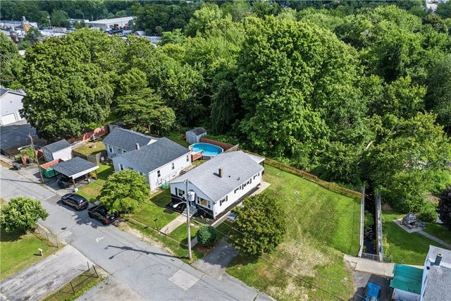 7 Rice Street, Johnston, RI 02919
