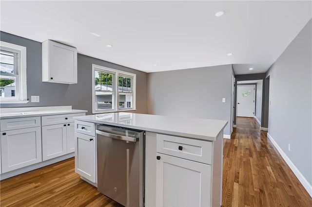 7 Rice Street, Johnston, RI 02919