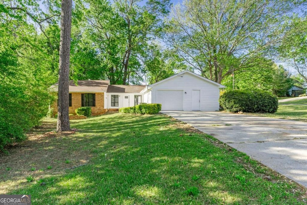 2254 Lisbon Lane, Jonesboro, GA 30236 — exterior