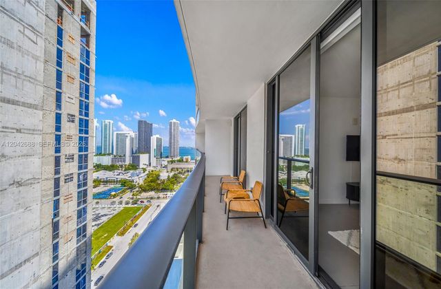 1600 NE 1st Ave 2318, Miami, FL 33132