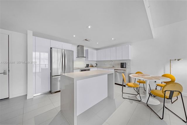 1600 NE 1st Ave 2318, Miami, FL 33132