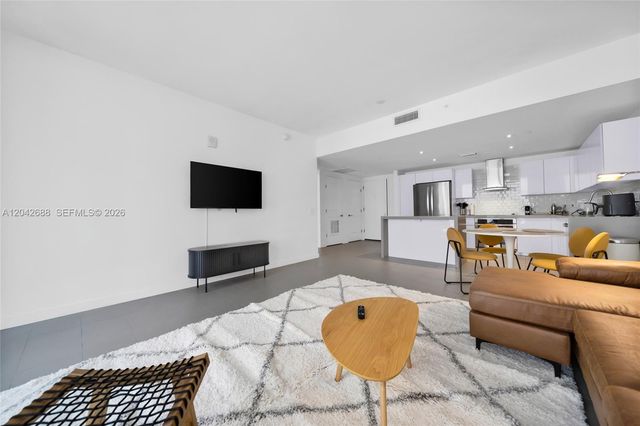 1600 NE 1st Ave 2318, Miami, FL 33132