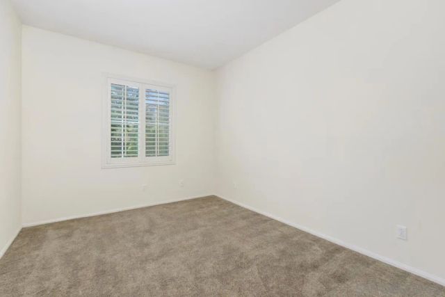 8011 City View Pl, Rancho Cucamonga, CA 91730