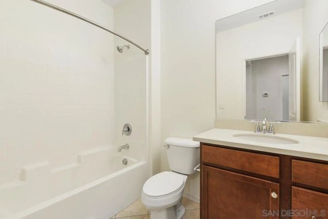 8011 City View Pl, Rancho Cucamonga, CA 91730