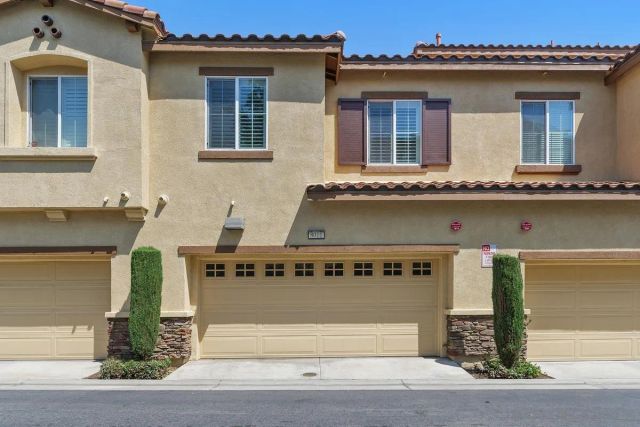 8011 City View Pl, Rancho Cucamonga, CA 91730