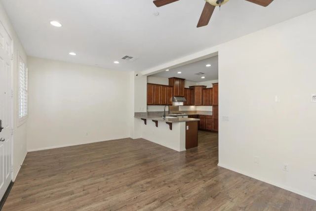 8011 City View Pl, Rancho Cucamonga, CA 91730
