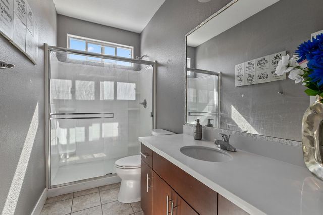 9423 Vintner Cir, Patterson, CA 95363