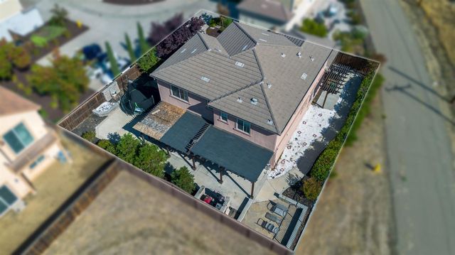 9423 Vintner Cir, Patterson, CA 95363