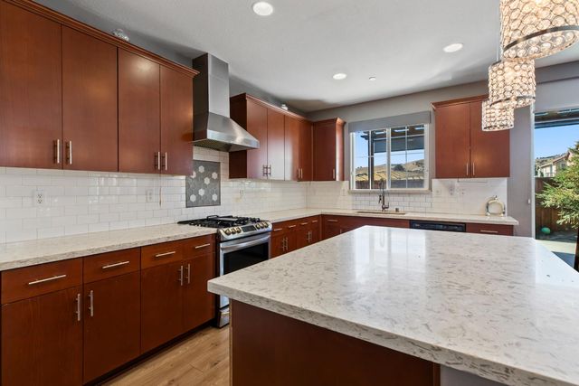 9423 Vintner Cir, Patterson, CA 95363