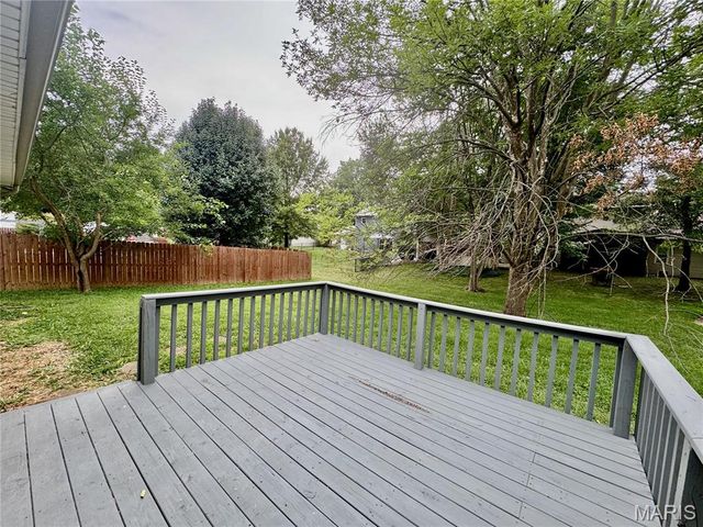 505 Thistle Lane, Swansea, IL 62226