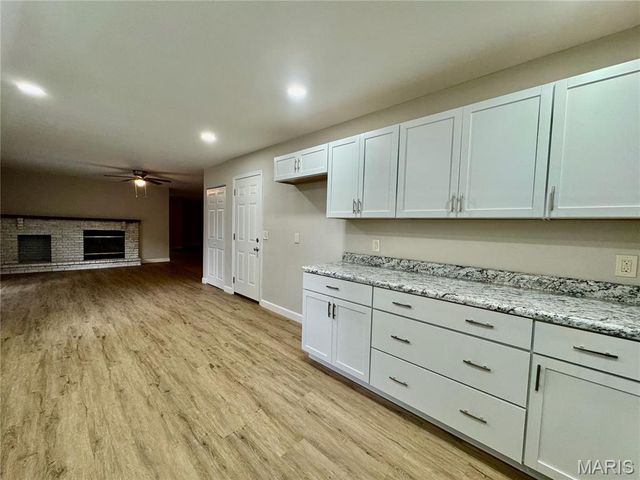 505 Thistle Lane, Swansea, IL 62226