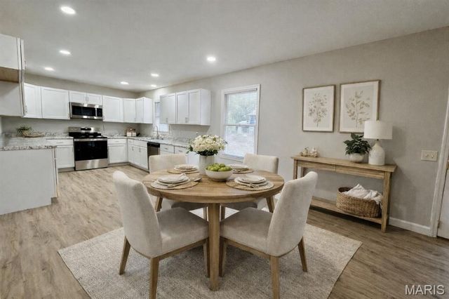 505 Thistle Lane, Swansea, IL 62226