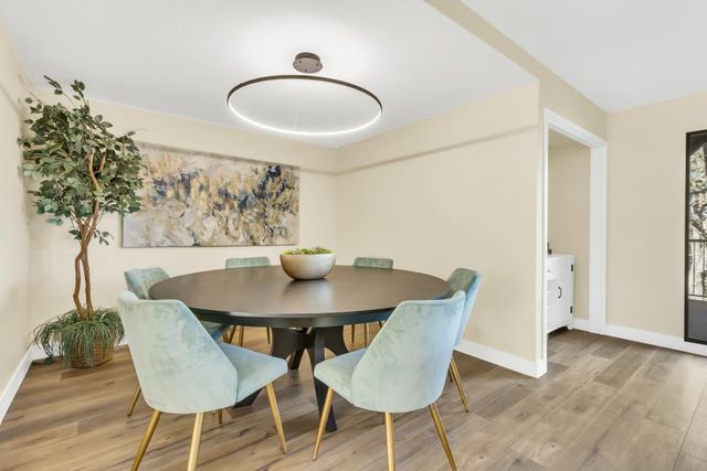 8851 Bluff Ln, Fair Oaks, CA 95628