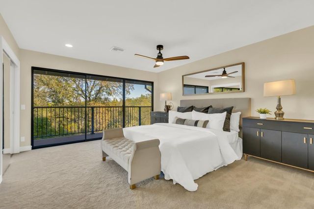 8851 Bluff Ln, Fair Oaks, CA 95628