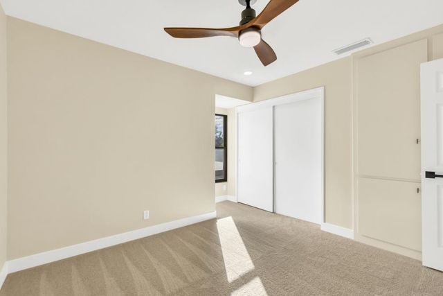 8851 Bluff Ln, Fair Oaks, CA 95628
