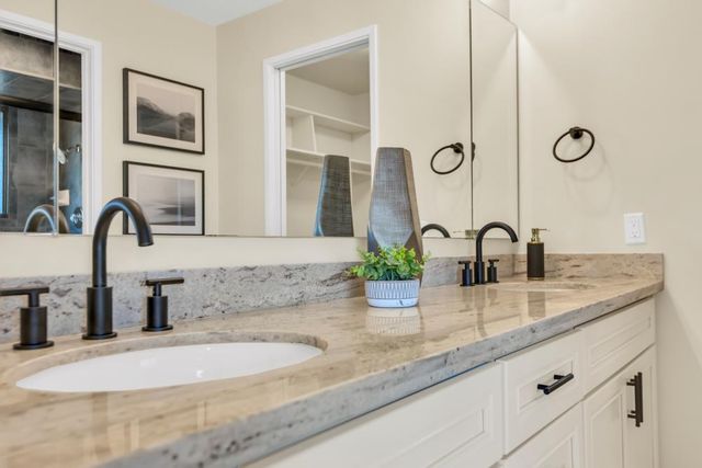 8851 Bluff Ln, Fair Oaks, CA 95628