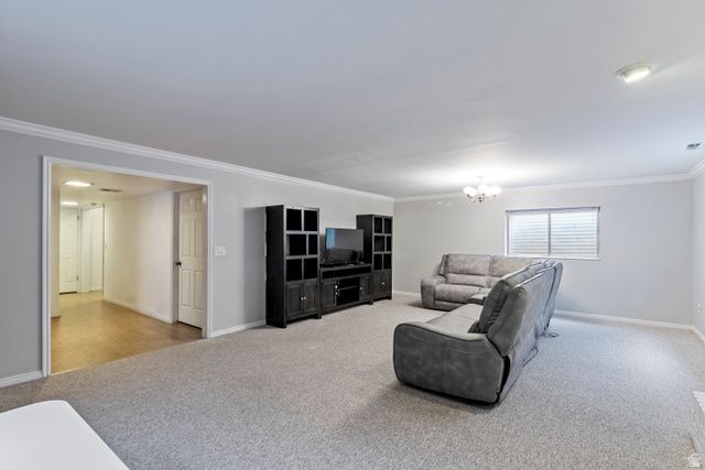 6191 S RAINSBOROUGH RD, Murray, UT 84121