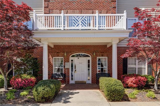 522 College Road 303, Greensboro, NC 27410