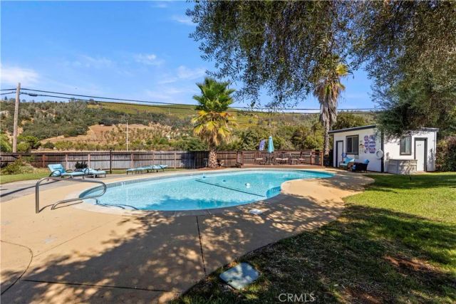 400 Sulphur Bank Dr 73, Clearlake Oaks, CA 95423