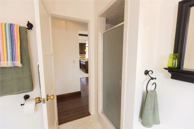 2455 Nipomo, Long Beach, CA 90815