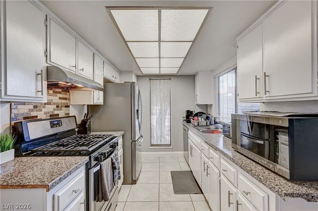 1440 Vegas Valley Drive 1, Las Vegas, NV 89169