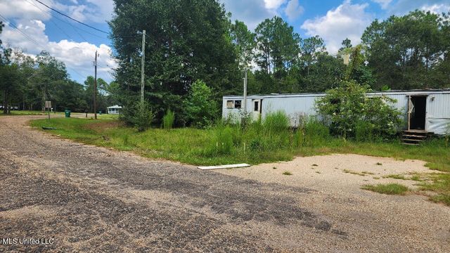 26094 Rainbow Drive, Perkinston, MS 39573