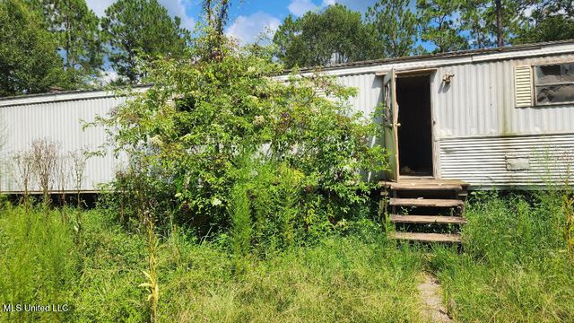 26094 Rainbow Drive, Perkinston, MS 39573