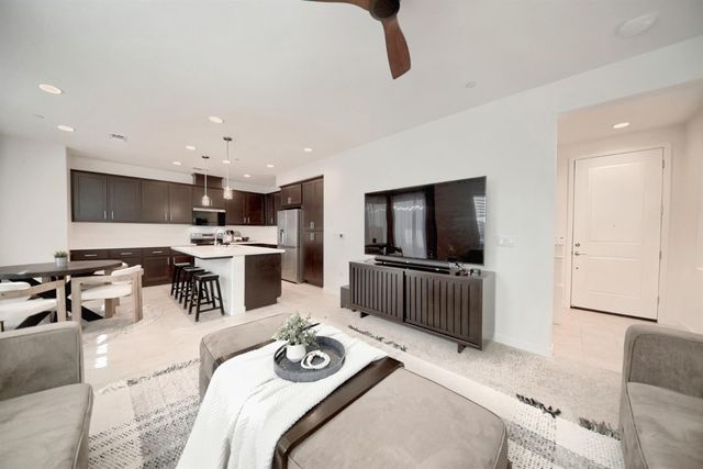 2615 Eastshore Way, Lathrop, CA 95330