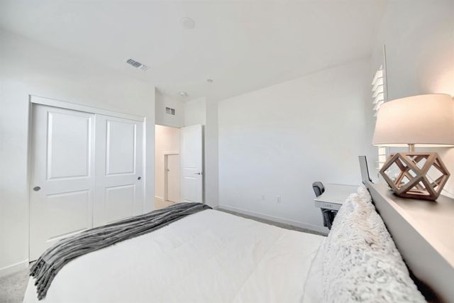 2615 Eastshore Way, Lathrop, CA 95330